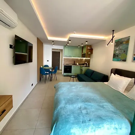 Deep Blue Horizon By The Sea Apartamento *